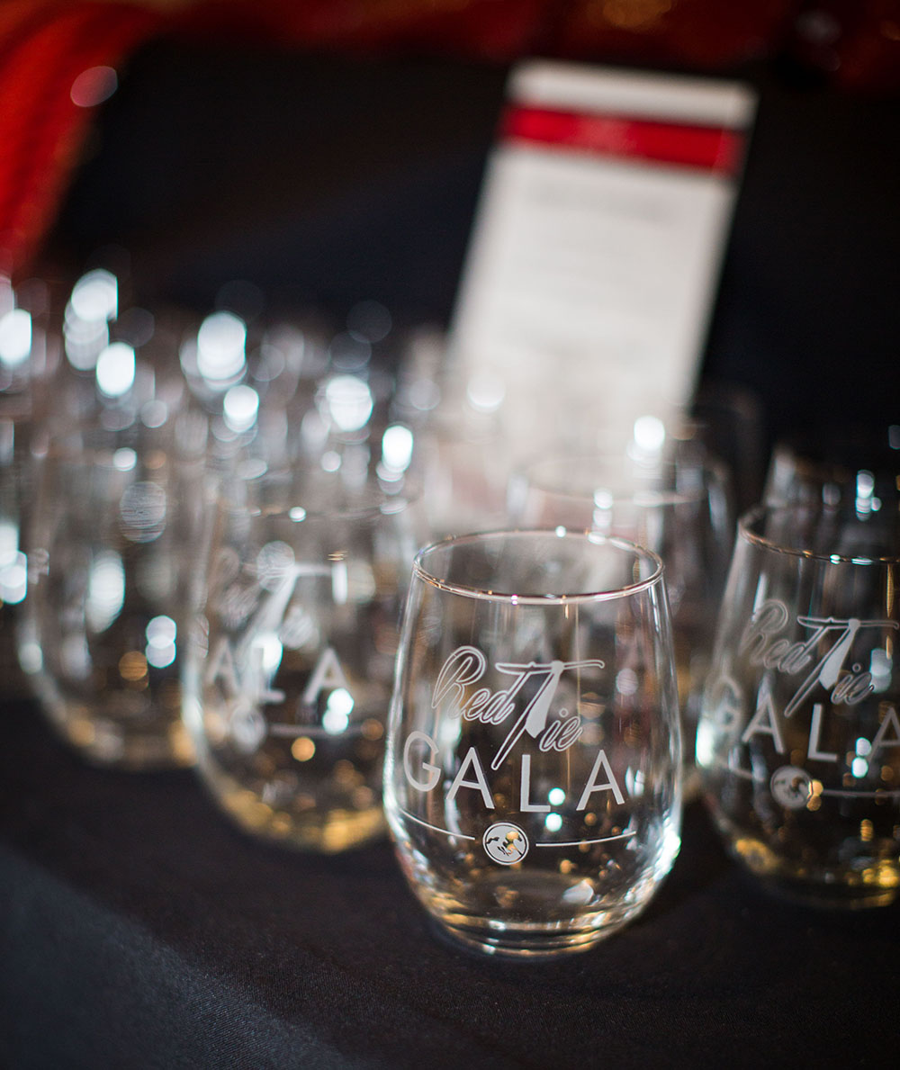 Red Tia Gala wine glasses