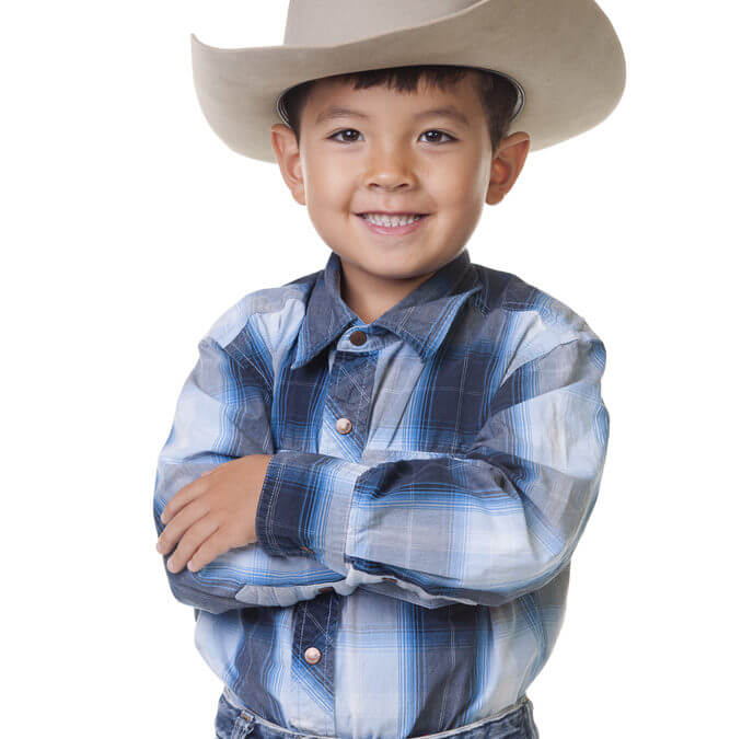 kid in cowboy hat